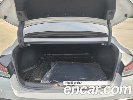 Hyundai Elantra 2024, фото 18
