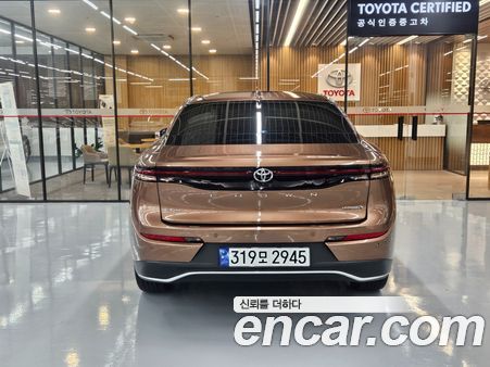 Toyota Crown 2023, фото 4
