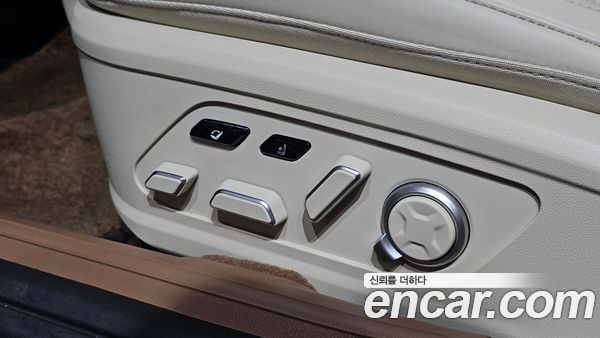 Hyundai Grandeur 2023, фото 18