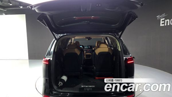 Kia Carnival 2021, фото 20