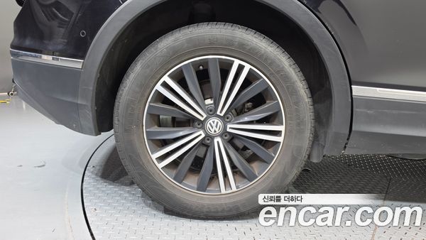 Volkswagen Tiguan 2020, фото 5