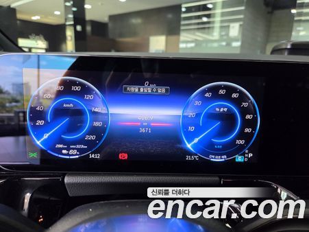 Mercedes-Benz EQA 2026, фото 8