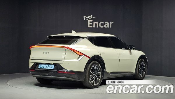 Kia EV6 2022, фото 2