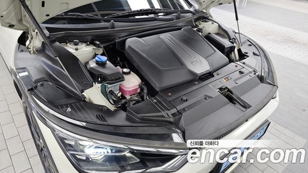Kia EV6 2022, фото 6