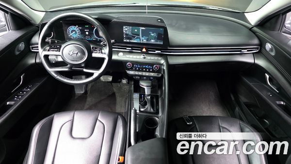 Hyundai Elantra 2022, фото 10