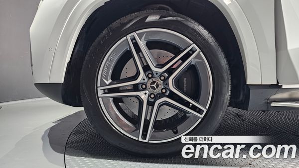 Mercedes-Benz GLS 2021, фото 5