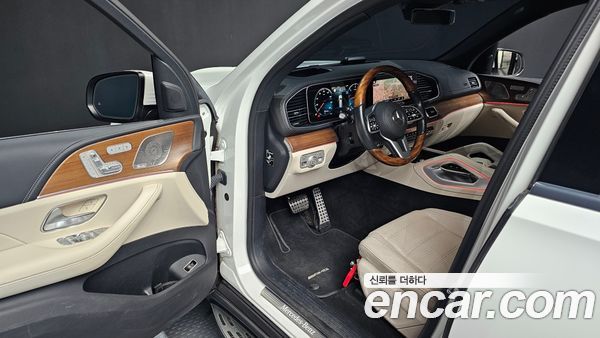 Mercedes-Benz GLS 2021, фото 10
