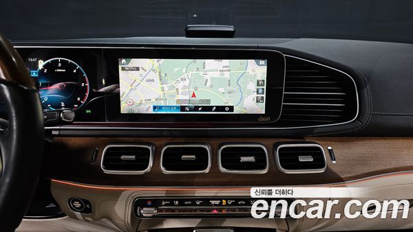Mercedes-Benz GLS 2021, фото 14