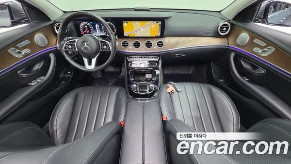 Mercedes-Benz E-Class 2020, фото 7