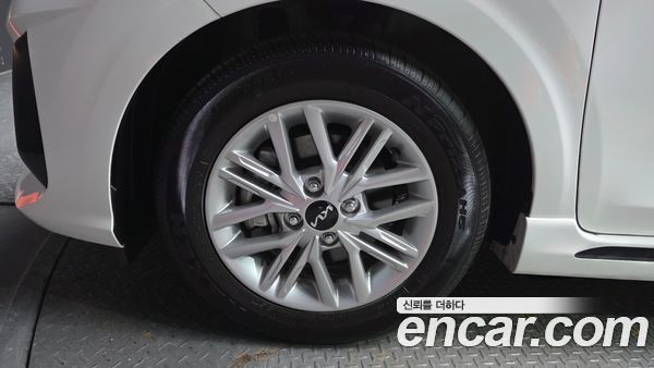 Kia Picanto 2023, фото 5