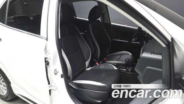 Kia Picanto 2023, фото 16