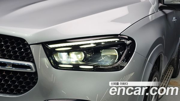 Mercedes-Benz GLE 2023, фото 7