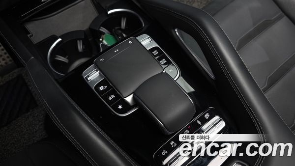Mercedes-Benz GLE 2022, фото 30