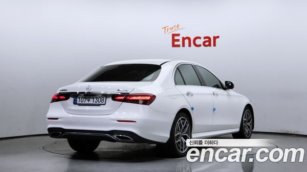 Mercedes-Benz E-Class 2021, фото 2