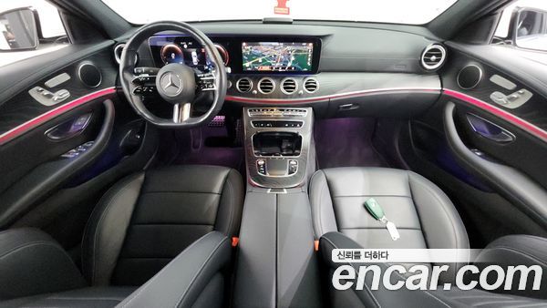 Mercedes-Benz E-Class 2021, фото 7