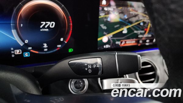 Mercedes-Benz E-Class 2021, фото 9
