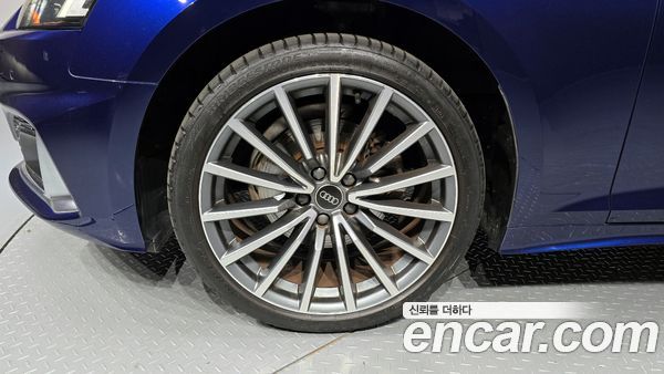 Audi A5 2022, фото 5
