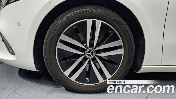 Mercedes-Benz A-Class 2021, фото 5