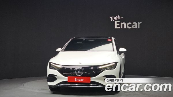 Mercedes-Benz EQE 2023, фото 3