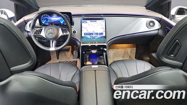 Mercedes-Benz EQE 2023, фото 7