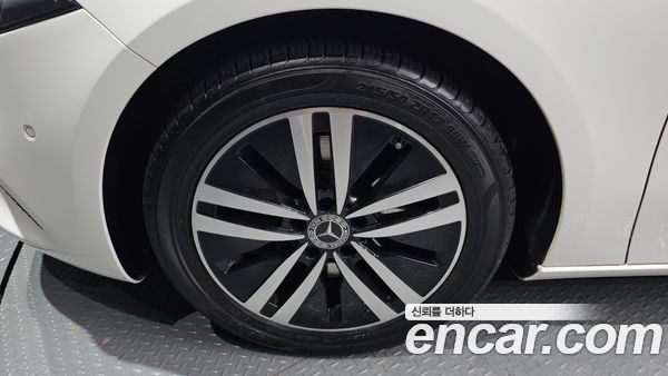 Mercedes-Benz A-Class 2021, фото 5