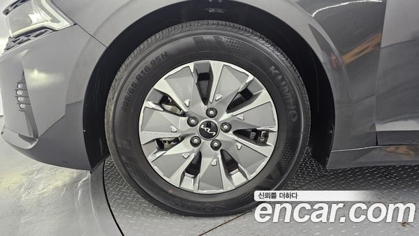 Kia K5 2023, фото 5