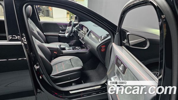 Mercedes-Benz GLA 2023, фото 10