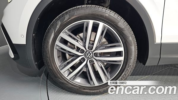 Volkswagen Tiguan 2023, фото 5