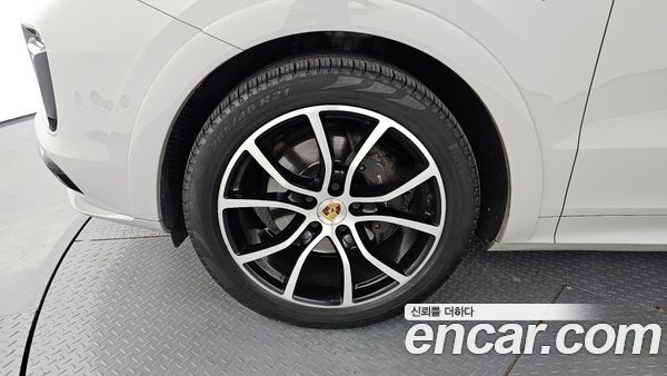 Porsche Cayenne 2021, фото 5