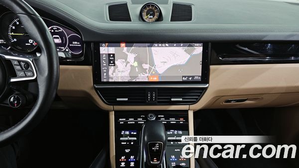 Porsche Cayenne 2021, фото 14