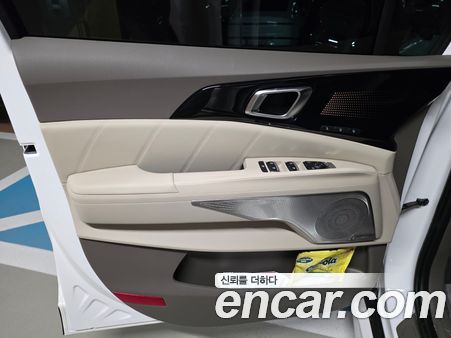 Kia Carnival 2025, фото 9