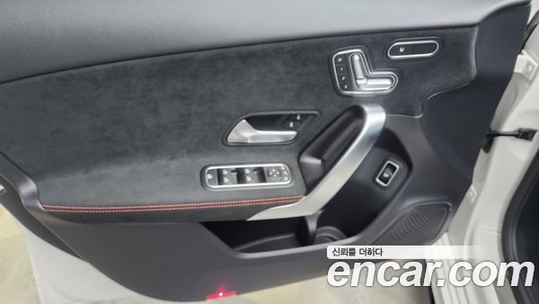 Mercedes-Benz A-Class 2024, фото 12