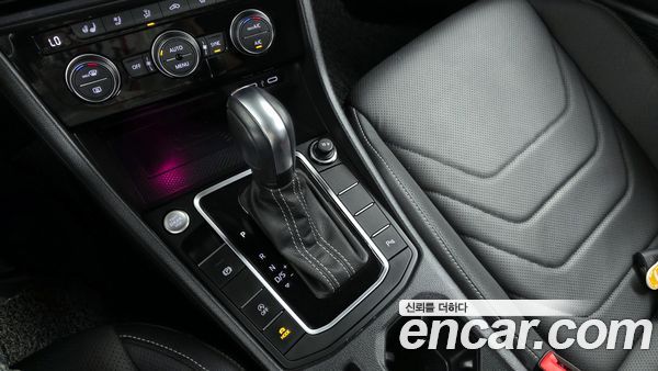 Volkswagen Jetta 2021, фото 9