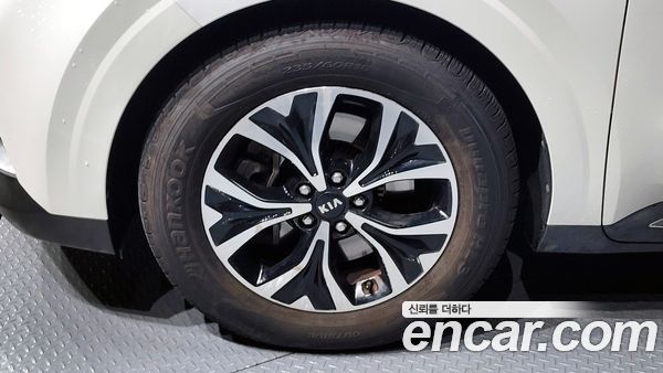 Kia Carnival 2021, фото 5