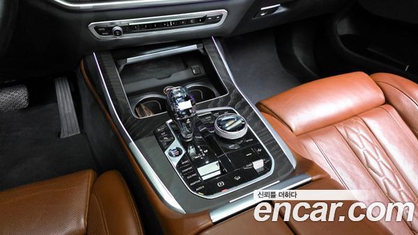 BMW X7 2021, фото 9