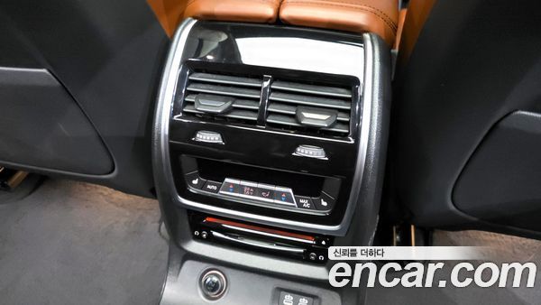 BMW X7 2021, фото 18