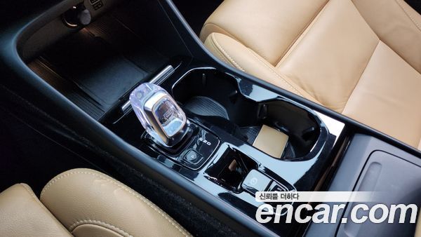 Volvo XC40 2020, фото 9