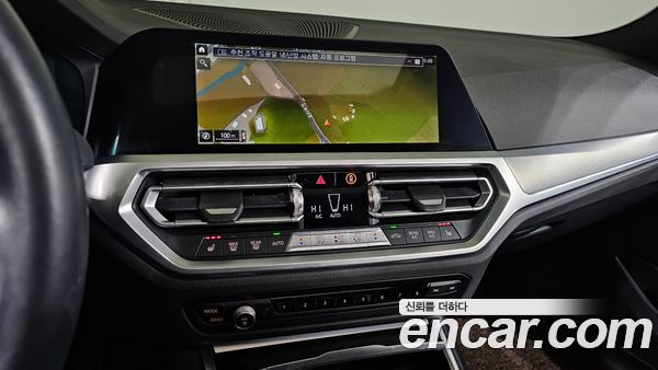 BMW 3 Series 2022, фото 16