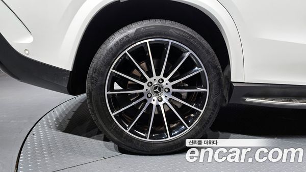 Mercedes-Benz GLE 2022, фото 5