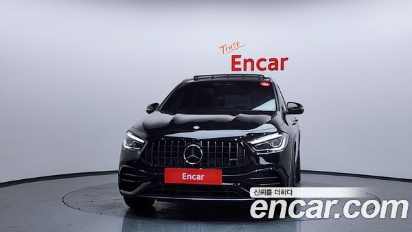 Mercedes-Benz GLA 2023, фото 3