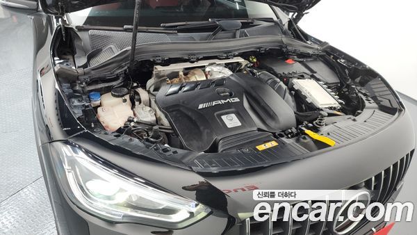 Mercedes-Benz GLA 2023, фото 6