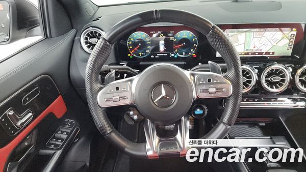 Mercedes-Benz GLA 2023, фото 13