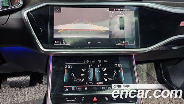 Audi A6 2020, фото 16