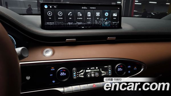 Genesis GV70 2022, фото 14