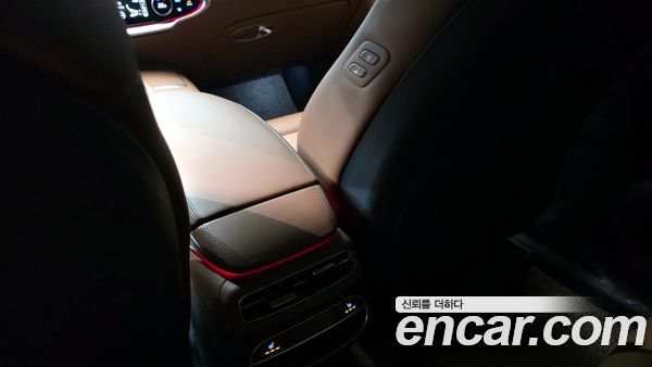 Genesis GV70 2022, фото 18