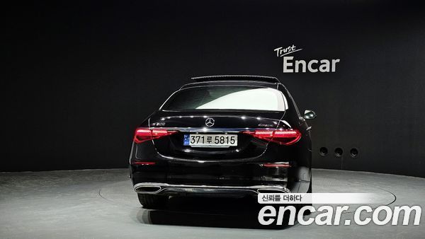 Mercedes-Benz S-Class 2023, фото 4