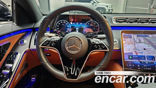 Mercedes-Benz S-Class 2023, фото 13