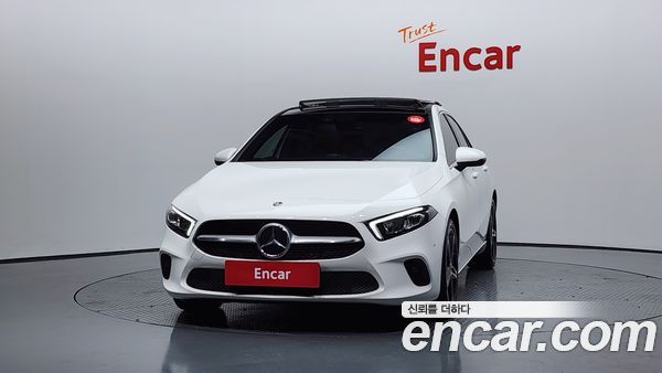 Mercedes-Benz A-Class 2020, фото 3