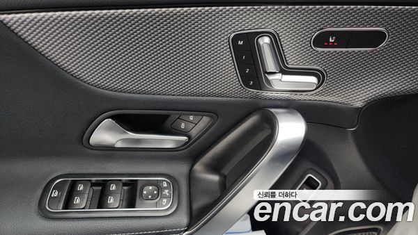 Mercedes-Benz A-Class 2020, фото 16