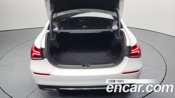 Mercedes-Benz A-Class 2020, фото 20